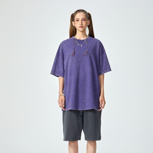 Unisex oversized snow-wash T-shirt in purple, short sleeves, crew neck